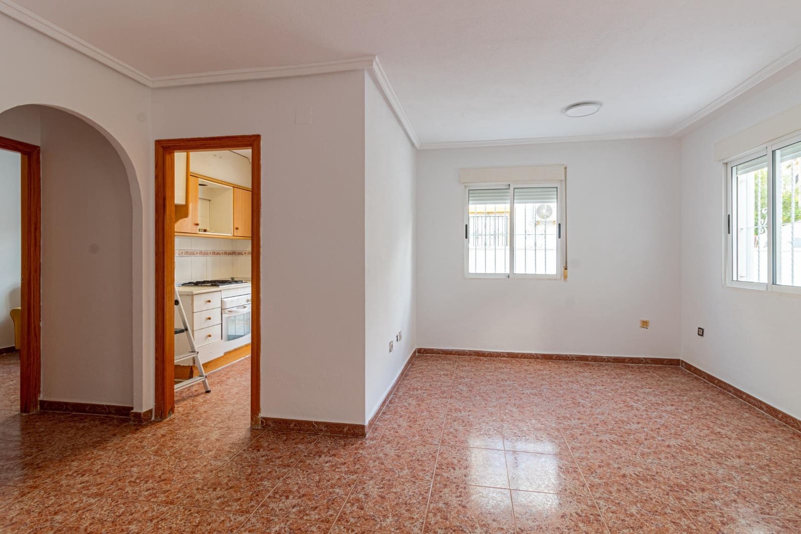 Adosado de 3 habitaciones en La Florida en venta con piscina - 179.000 € (Ref: 9999623)