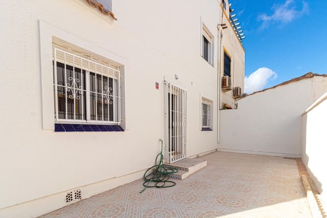 Adosado de 3 habitaciones en La Florida, Orihuela en venta con piscina - 179.000 € (Ref: 9999623)