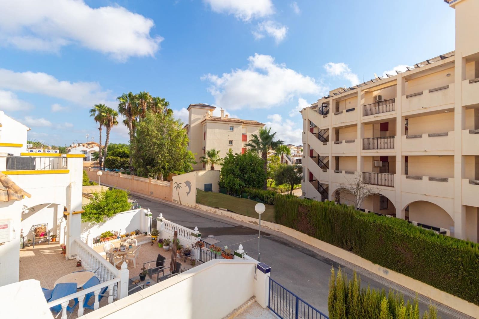 Adosado de 3 habitaciones en La Florida en venta con piscina - 179.000 € (Ref: 9999623)