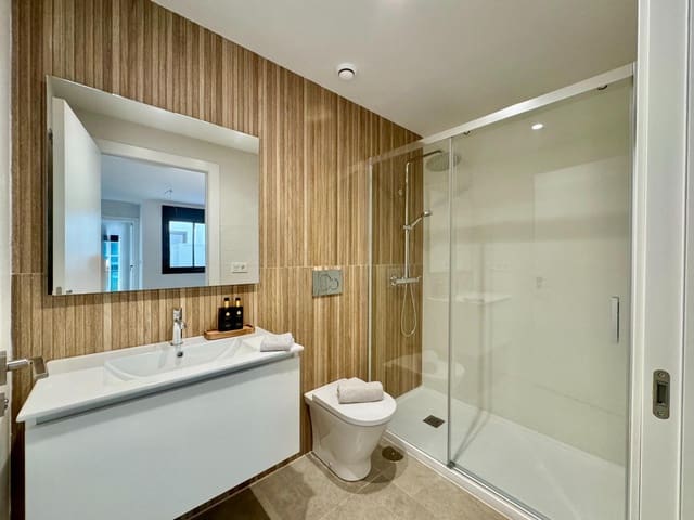 2 Zimmer Apartment zu verkaufen in Torrevieja mit Pool - 250.000 € (Ref: 10040418)