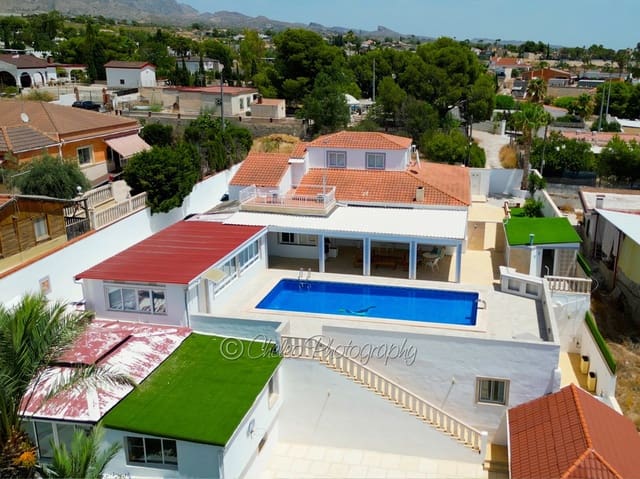 5 Zimmer Finca/Landgut zu verkaufen in Albatera mit Pool - 560.000 € (Ref: 10040444)