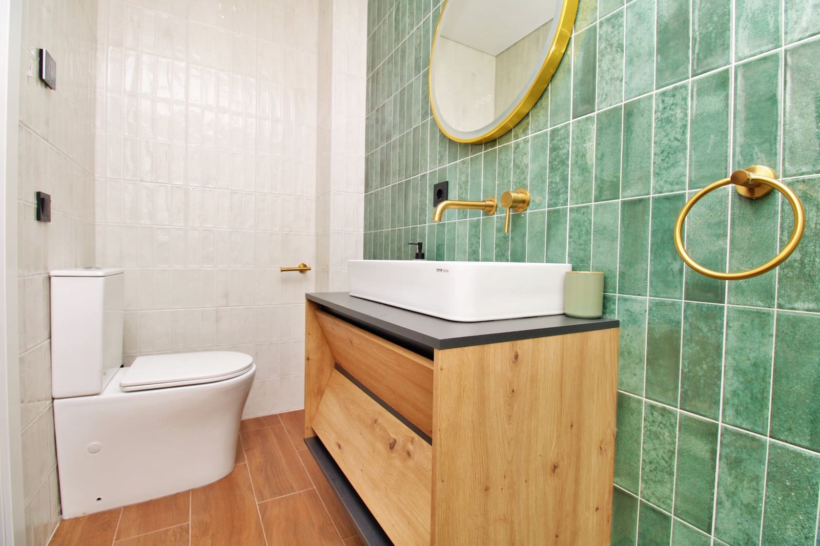 2 Zimmer Apartment zu verkaufen in Pilar de la Horadada - 204.900 € (Ref: 10040491)