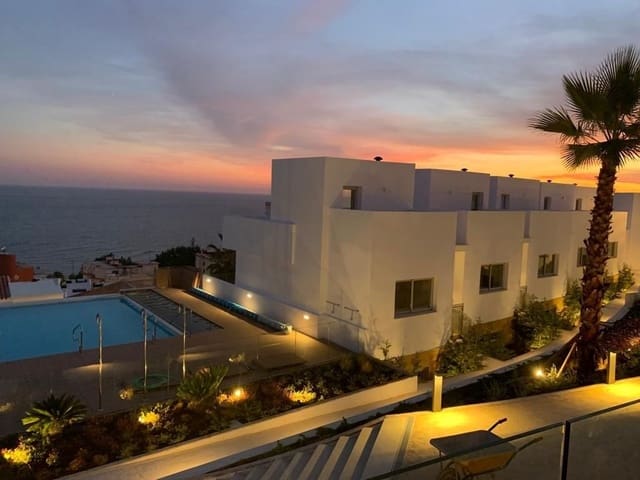 5 chambre Villa/Maison à vendre à Torreblanca, Torrevieja - 949 000 € (Ref: 10040506)