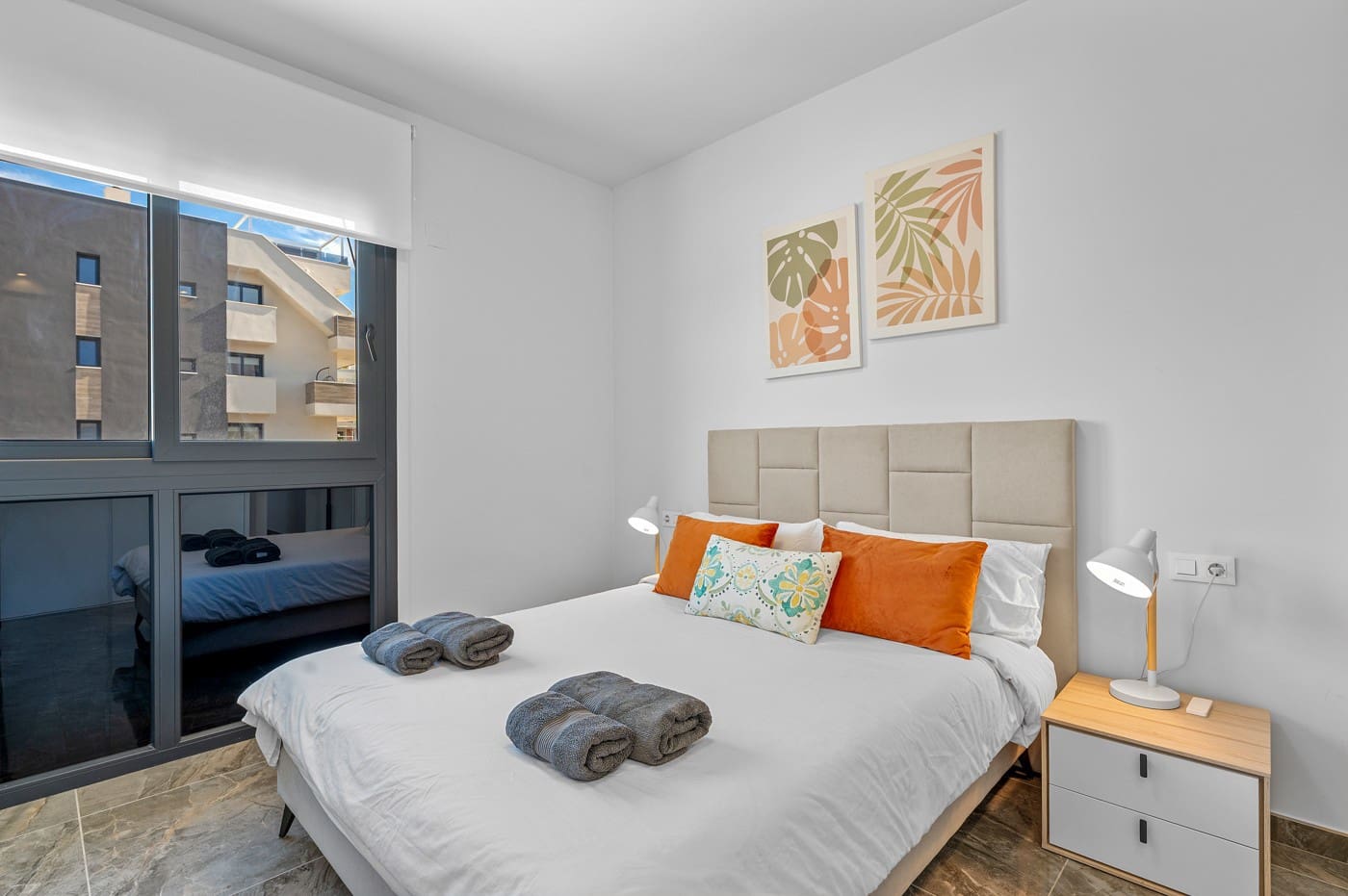 2 soveværelse Lejlighed til salg i Orihuela Costa med swimmingpool garage - € 299.000 (Ref: 10057765)