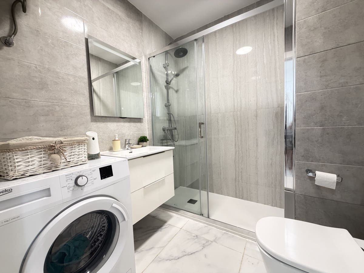 2 bedroom Apartment for sale in La Zenia - € 179,900 (Ref: 10057771)