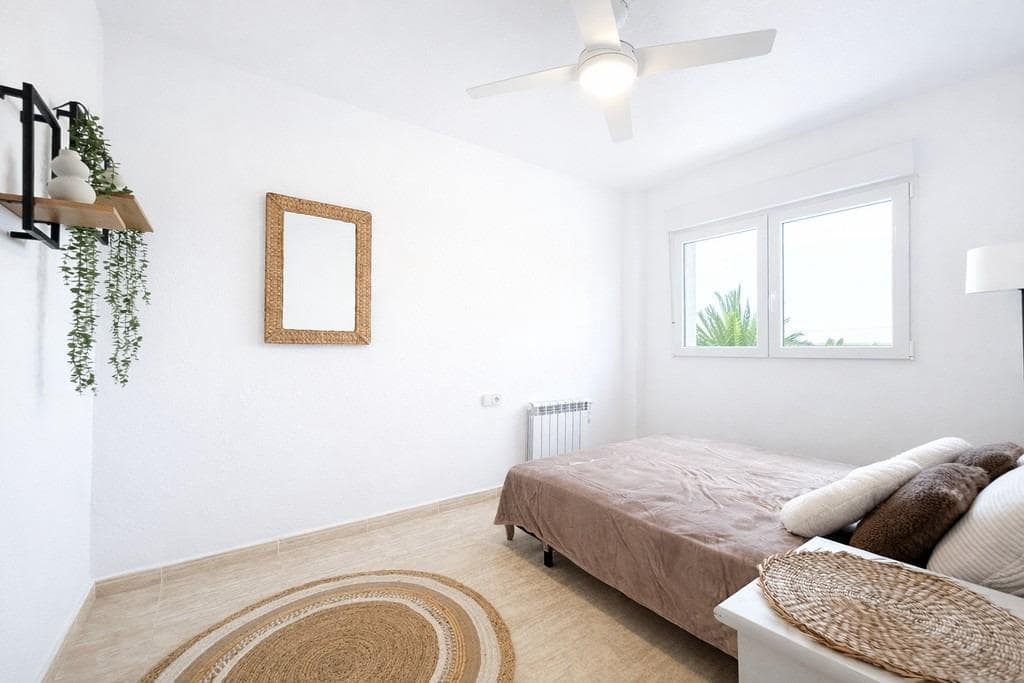 3 chambre Maison de Ville à vendre à Dehesa de Campoamor avec piscine - 375 000 € (Ref: 10057780)