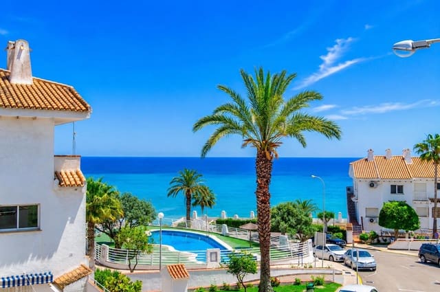 3 chambre Maison de Ville à vendre à Dehesa de Campoamor, Orihuela avec piscine - 375 000 € (Ref: 10057780)