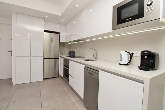 Apartamento de 2 habitaciones en Villamartin, Orihuela en venta - 229.950 € (Ref: 10057783)