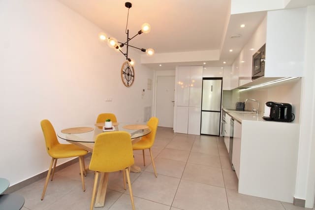 Apartamento de 2 habitaciones en Villamartin, Orihuela en venta - 229.950 € (Ref: 10057783)