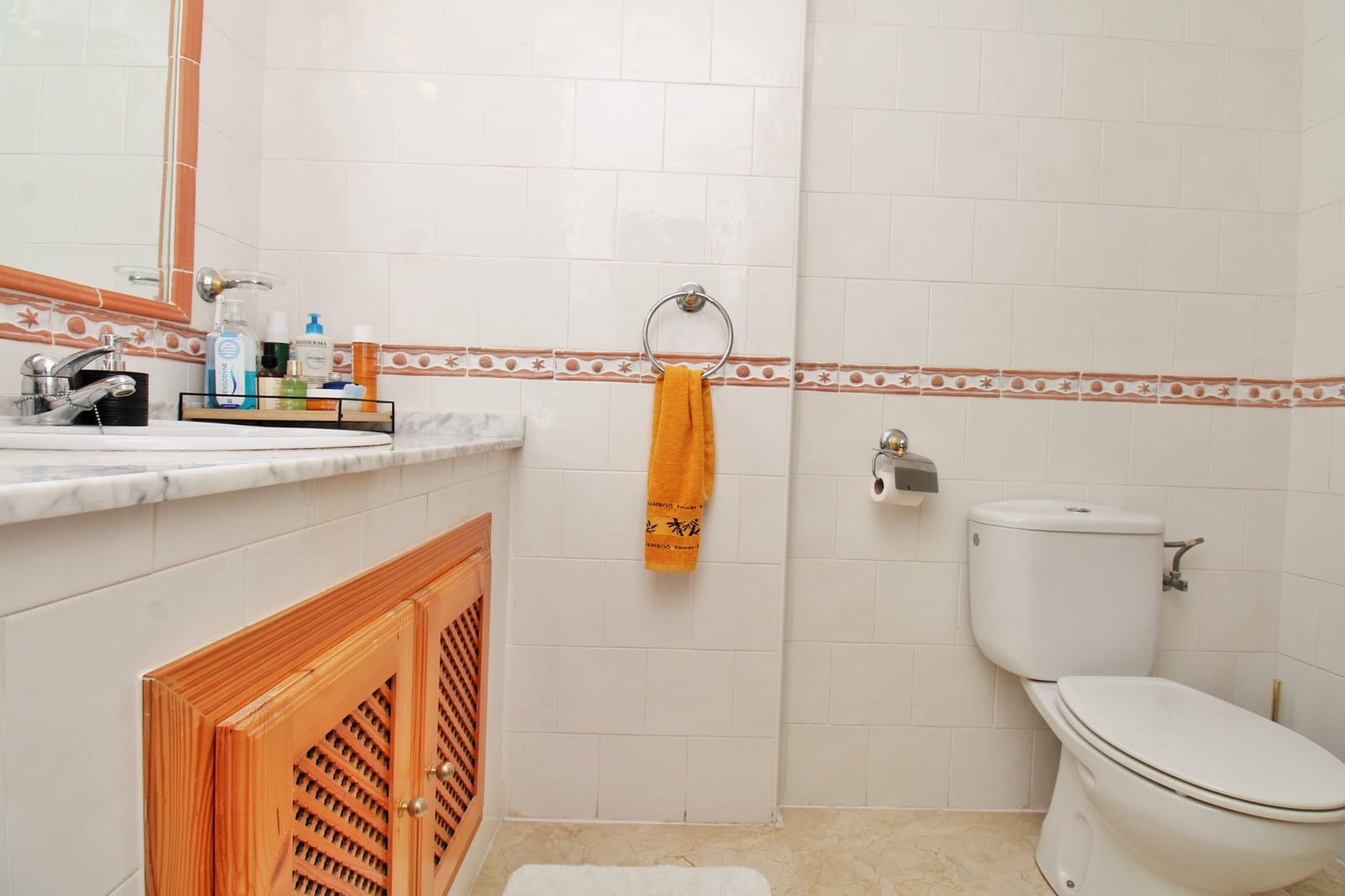 Apartamento de 2 habitaciones en Villamartin en venta - 199.000 € (Ref: 10057784)