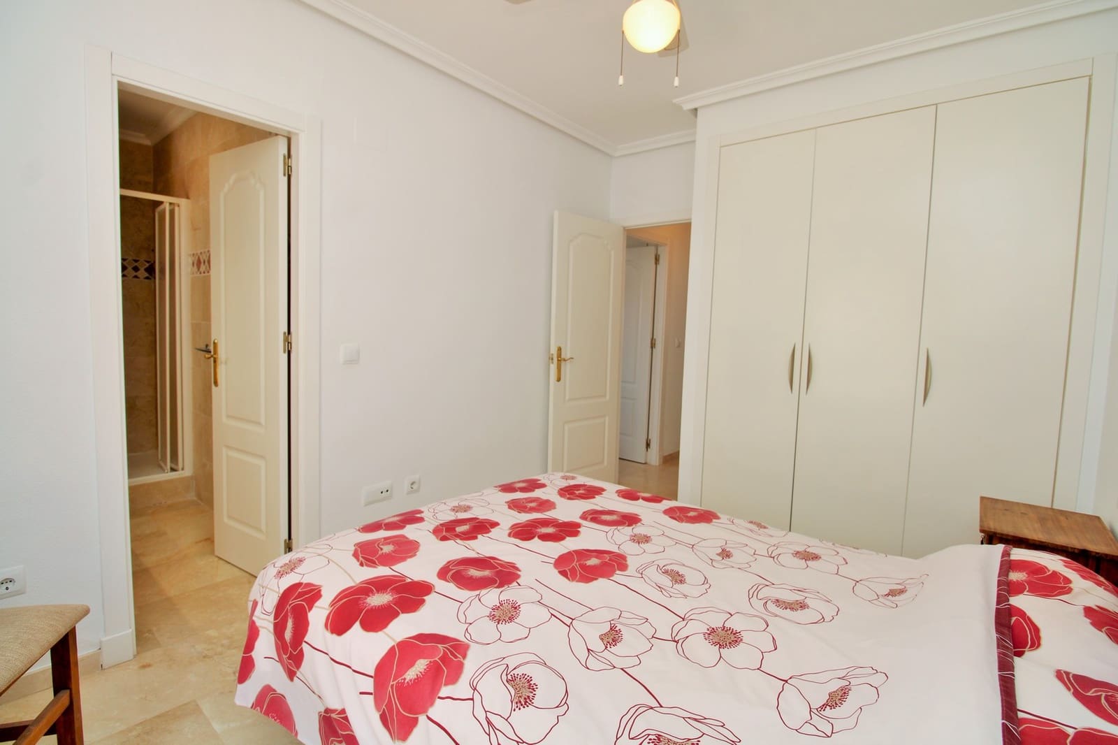 2 soveværelse Lejlighed til salg i Villamartin - € 189.950 (Ref: 10057785)