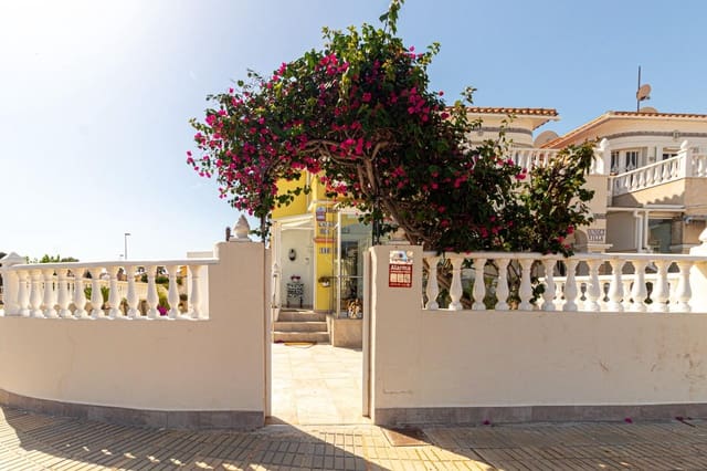 2 bedroom Townhouse for sale in Orihuela Costa, Orihuela with pool - € 229,000 (Ref: 10063509)