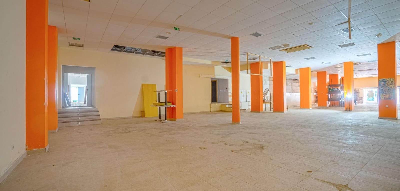 1 camera da letto Commerciale in vendita in Torrevieja - 390.000 € (Rif: 10088020)