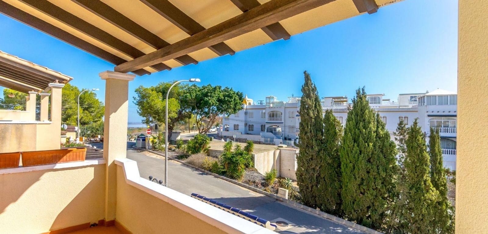 3 sovrum Villa till salu i Orihuela Costa med pool garage - 295 000 € (Ref: 10088026)