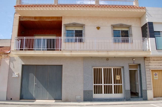 6 makuuhuone Omakotitalo myytävänä paikassa San Pedro del Pinatar - 260 000 € (Ref: 10088036)