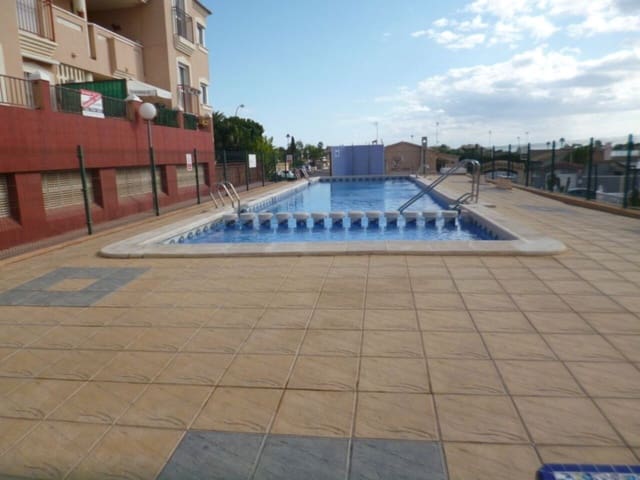 3 makuuhuone Huoneisto myytävänä paikassa La Florida, Orihuela mukana uima-altaan - 194 995 € (Ref: 10088037)