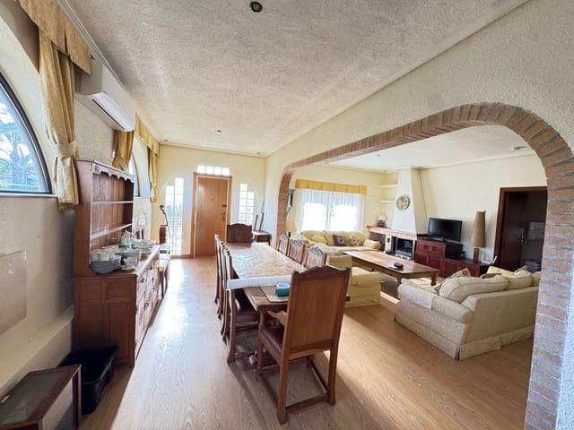 3 Zimmer Villa zu verkaufen in Cabo Roig, Orihuela mit Pool Garage - 790.000 € (Ref: 10088044)