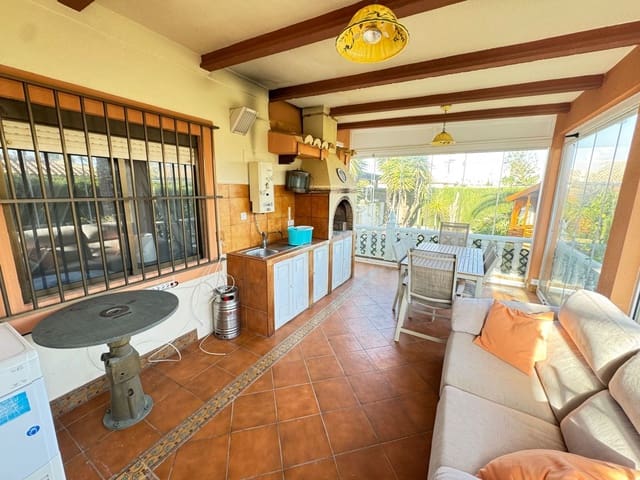 3 Zimmer Villa zu verkaufen in Cabo Roig, Orihuela mit Pool Garage - 790.000 € (Ref: 10088044)