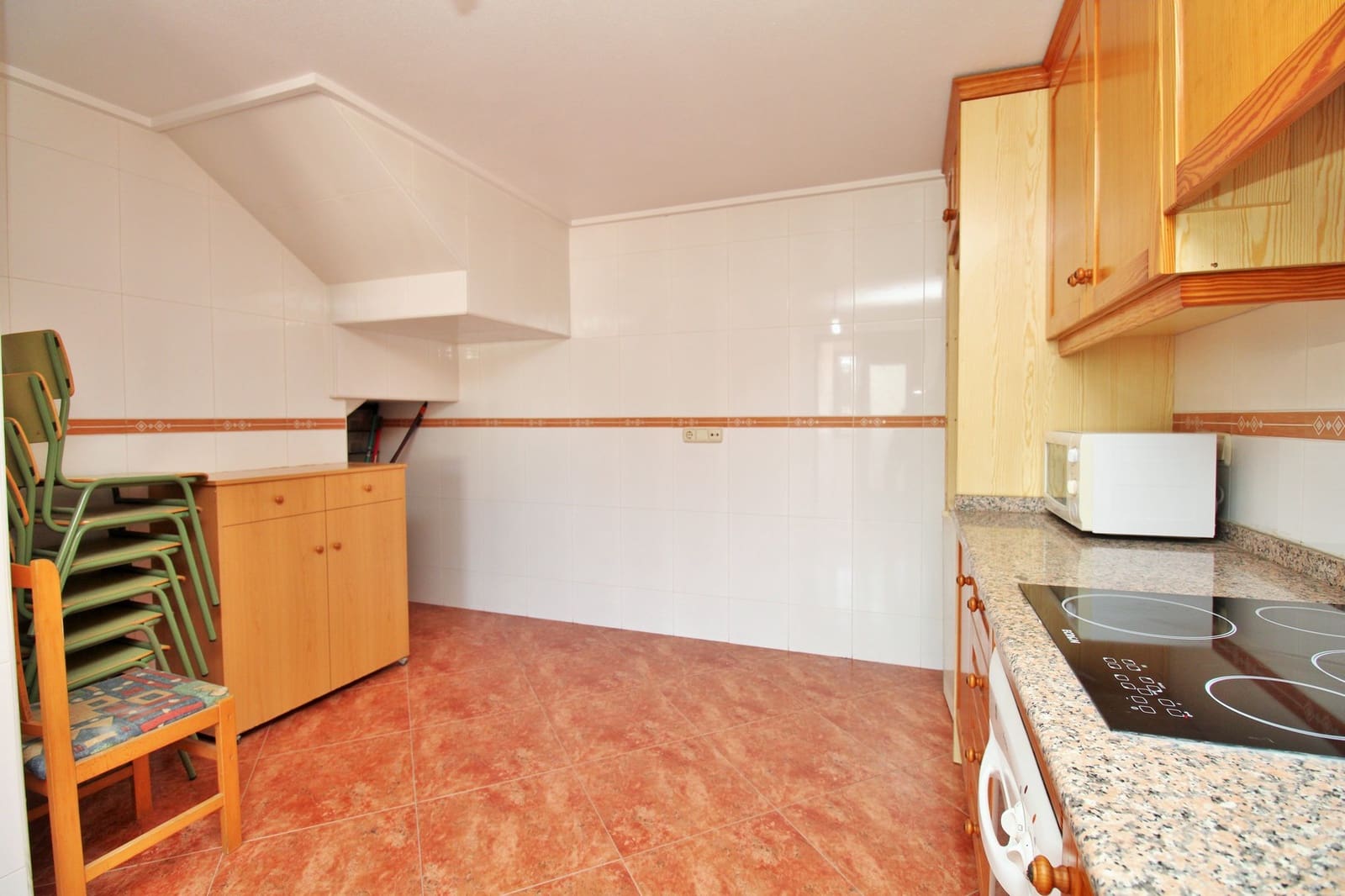 3 slaapkamer Huis te koop in Los Desamparados met garage - € 199.000 (Ref: 10088052)