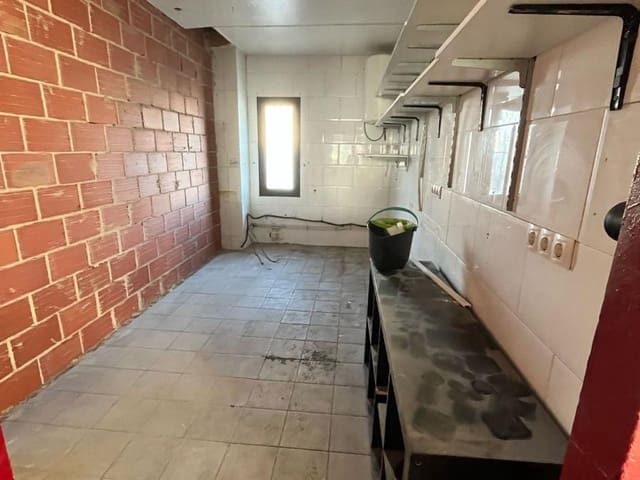 Local Comercial en Orihuela Costa en venta con garaje - 149.900 € (Ref: 10088055)