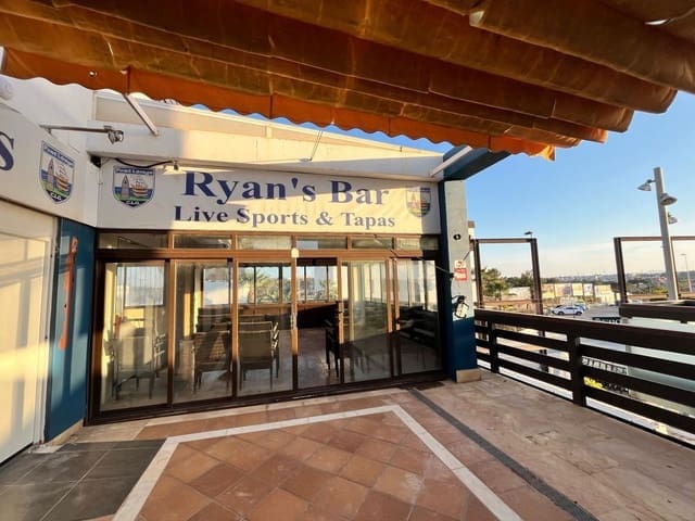 Local Comercial en Orihuela Costa en venta con garaje - 149.900 € (Ref: 10088055)