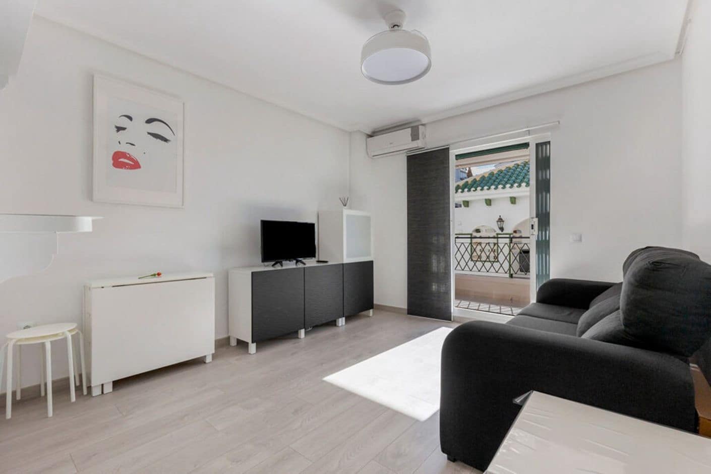 1 soverom Leilighet til salgs i Torrevieja med svømmebasseng garasje - € 187 900 (Ref: 10088062)