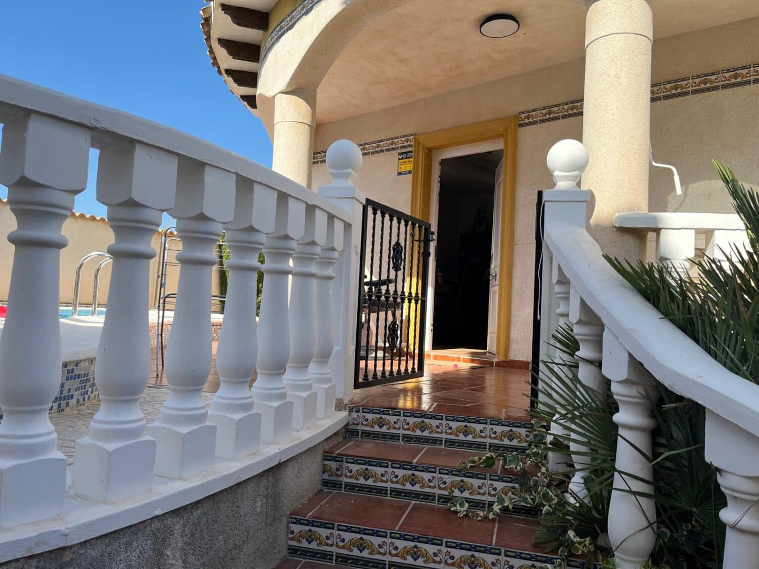 3 sypialnia Willa na sprzedaż w Playa Flamenca z basenem - 360 000 € (Ref: 10088066)