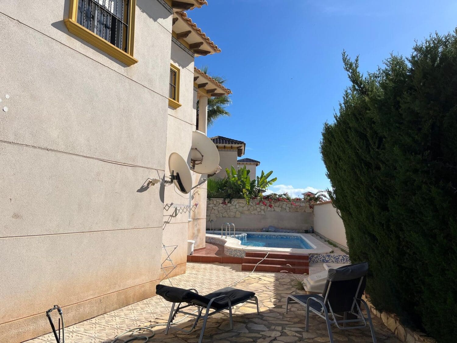 3 sypialnia Willa na sprzedaż w Playa Flamenca z basenem - 360 000 € (Ref: 10088066)