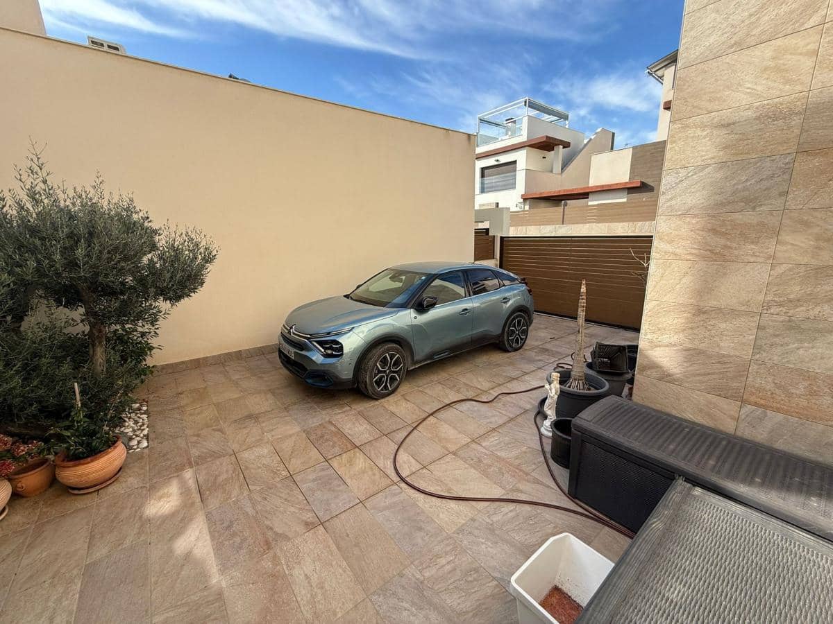 3 sypialnia Willa na sprzedaż w Los Montesinos z basenem - 359 900 € (Ref: 10088076)