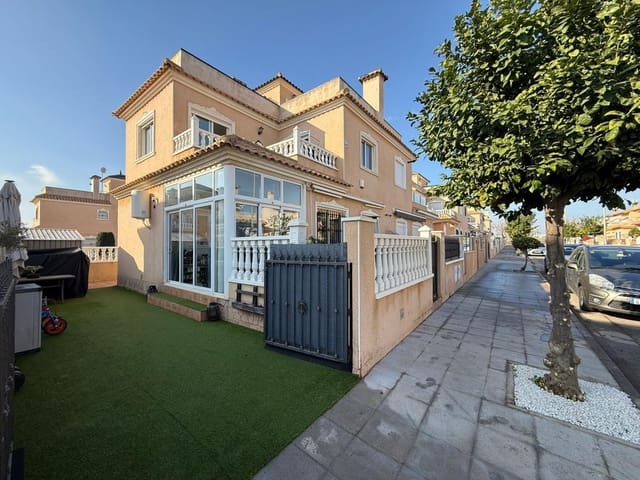2 Zimmer Doppelhaus zu verkaufen in Torre de la Horadada, Pilar de la Horadada mit Pool Garage - 254.900 € (Ref: 10088077)