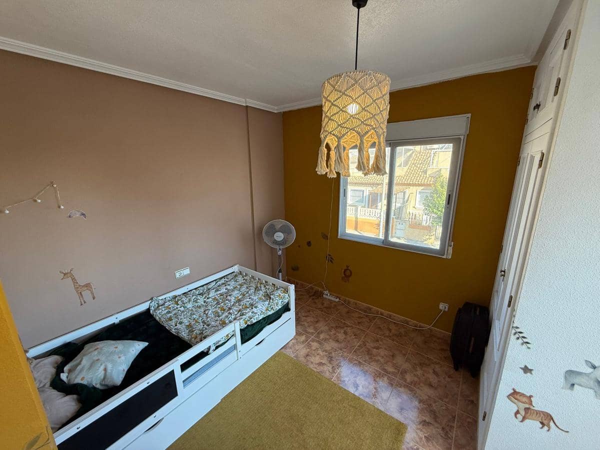 2 sovrum Semi-fristående Villa till salu i Torre de la Horadada med pool garage - 254 900 € (Ref: 10088077)
