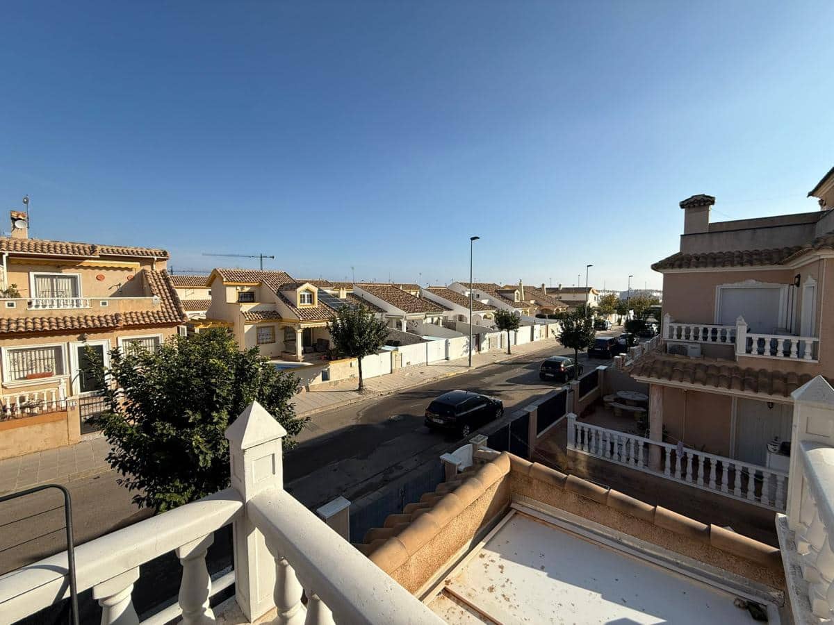 2 sovrum Semi-fristående Villa till salu i Torre de la Horadada med pool garage - 254 900 € (Ref: 10088077)