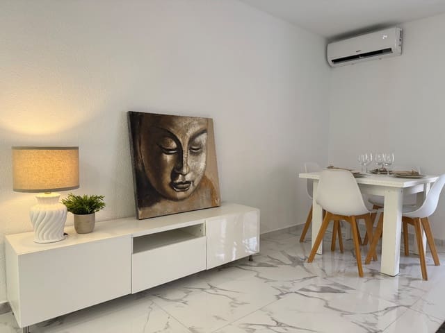 4 sovrum Lägenhet till salu i Torrevieja med garage - 239 000 € (Ref: 10088084)