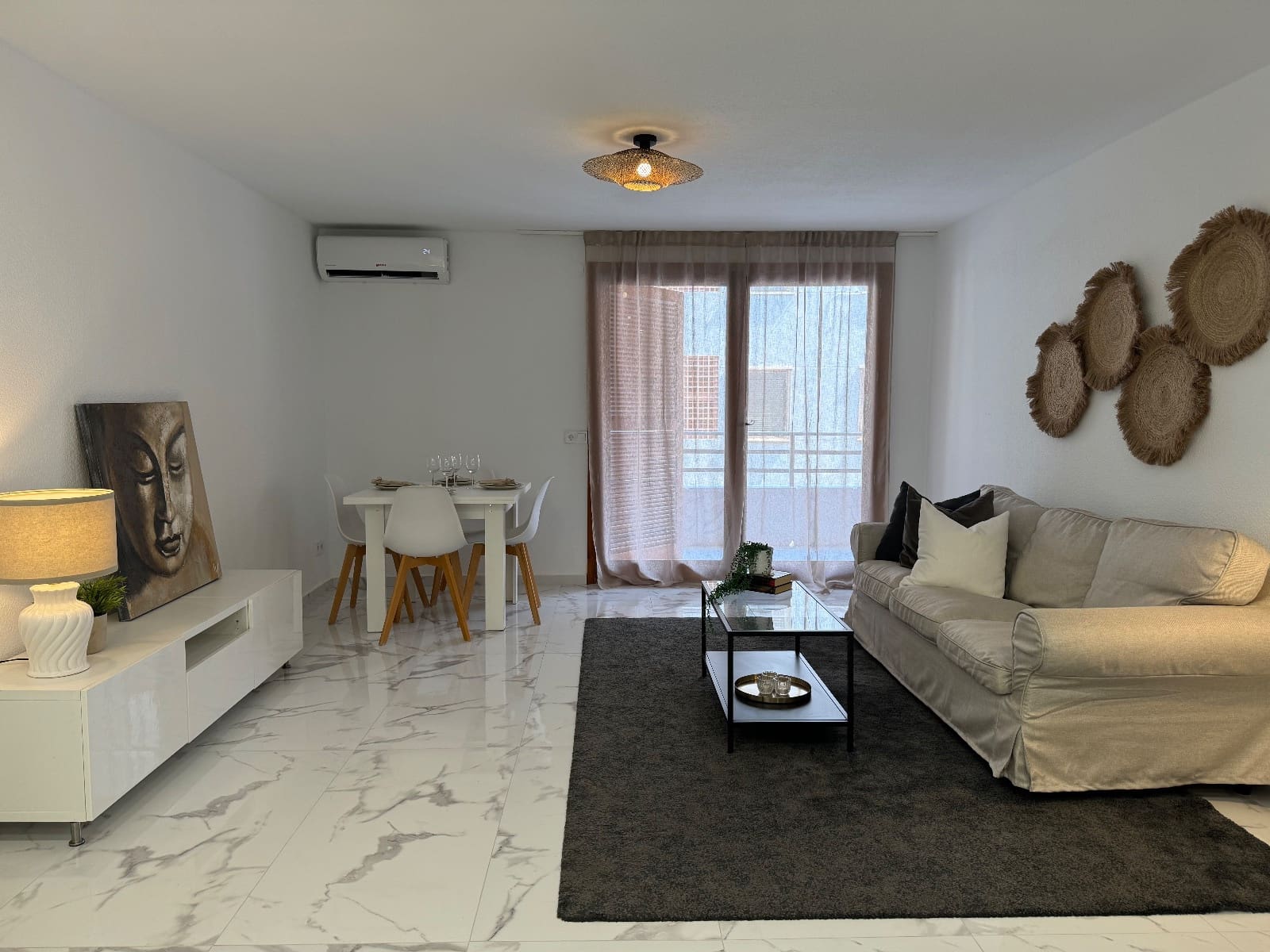 4 sovrum Lägenhet till salu i Torrevieja med garage - 239 000 € (Ref: 10088084)