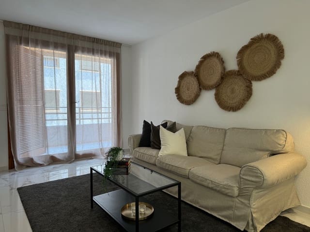 4 sovrum Lägenhet till salu i Torrevieja med garage - 239 000 € (Ref: 10088084)