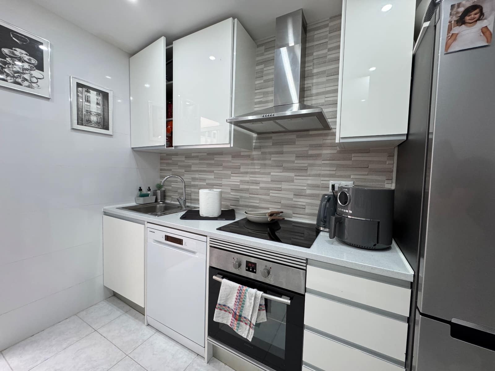 3 makuuhuone Omakotitalo myytävänä paikassa Playa Flamenca mukana uima-altaan - 169 900 € (Ref: 10088085)
