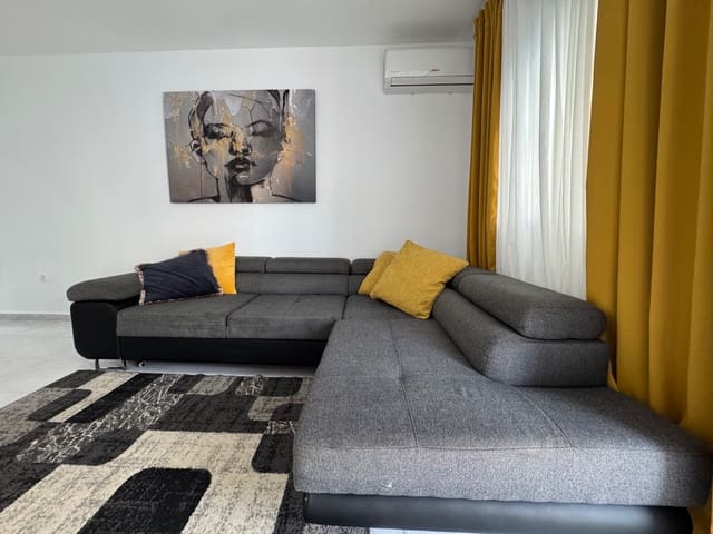 3 makuuhuone Omakotitalo myytävänä paikassa Playa Flamenca, Orihuela mukana uima-altaan - 169 900 € (Ref: 10088085)