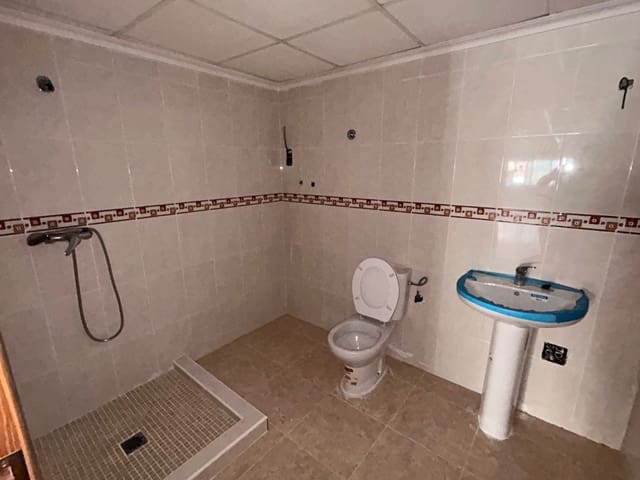 1 slaapkamer Commercieel te koop in Jacarilla - € 220.000 (Ref: 10088093)