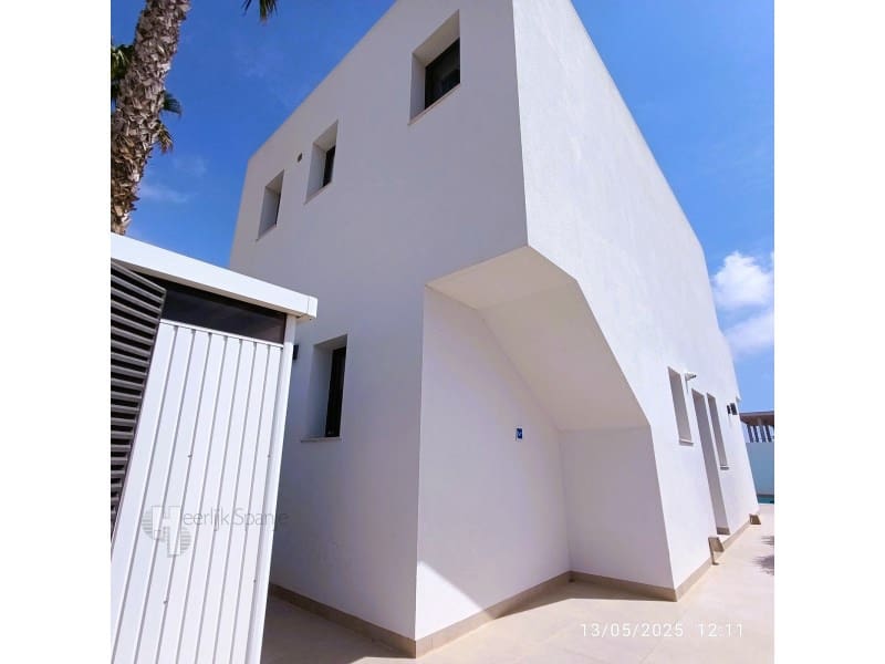 3 bedroom Townhouse for sale in Santiago de la Ribera with pool garage - € 369,000 (Ref: 10088101)