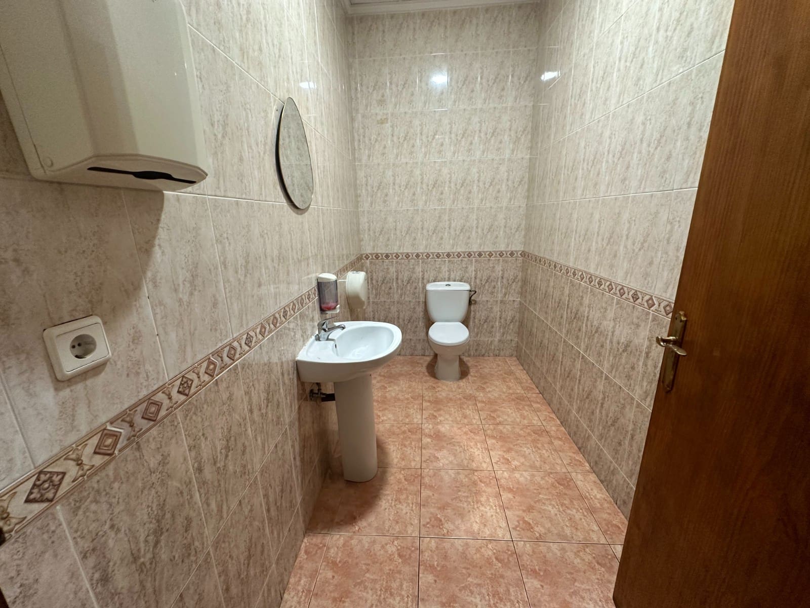 Ristorante/Bar in vendita in Torrevieja - 129.000 € (Rif: 10088116)