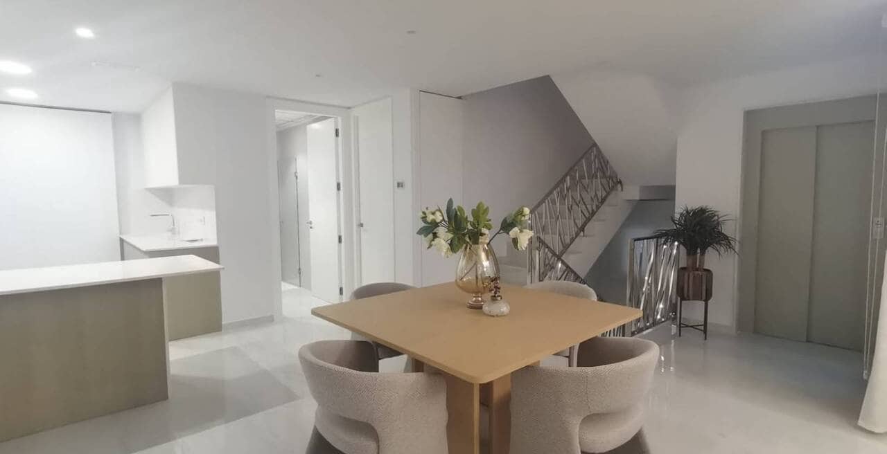 Chalet de 6 habitaciones en Campoamor en venta con piscina garaje - 1.780.000 € (Ref: 10088125)