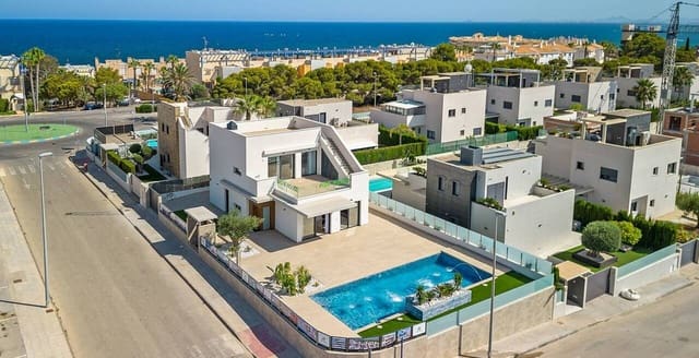 3 sovrum Villa till salu i Campoamor, Orihuela med pool - 995 000 € (Ref: 10088128)