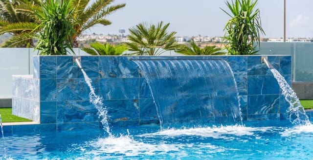 3 sovrum Villa till salu i Campoamor, Orihuela med pool - 995 000 € (Ref: 10088128)