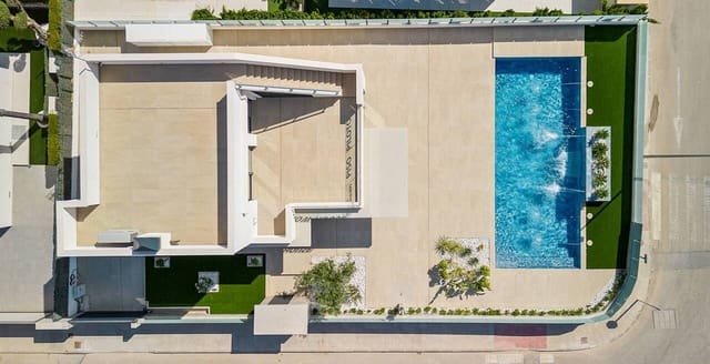 3 sovrum Villa till salu i Campoamor, Orihuela med pool - 995 000 € (Ref: 10088128)