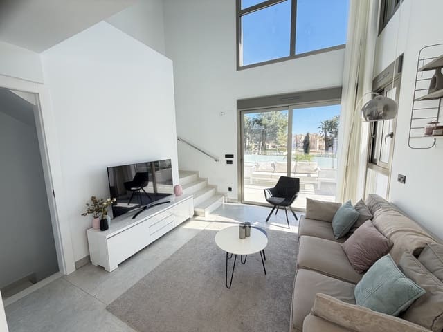 4 quarto Moradia para venda em Villamartin, Orihuela com piscina garagem - 525 000 € (Ref: 10088137)