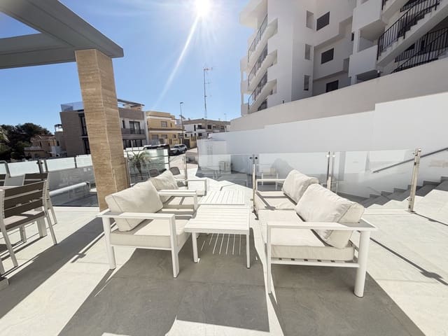 4 quarto Moradia para venda em Villamartin, Orihuela com piscina garagem - 525 000 € (Ref: 10088137)