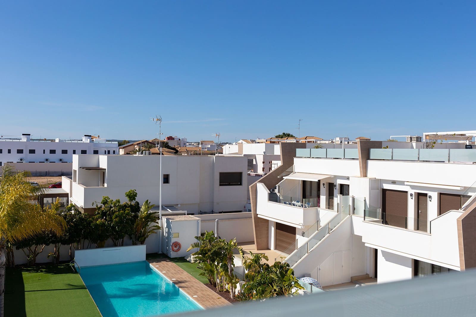 Apartamento de 2 habitaciones en Pilar de la Horadada en venta con piscina garaje - 269.000 € (Ref: 10088153)