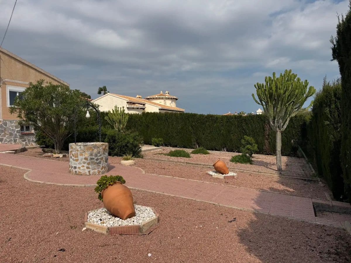 3 soveværelse Villa til salg i Ciudad Quesada med garage - € 535.000 (Ref: 10088155)