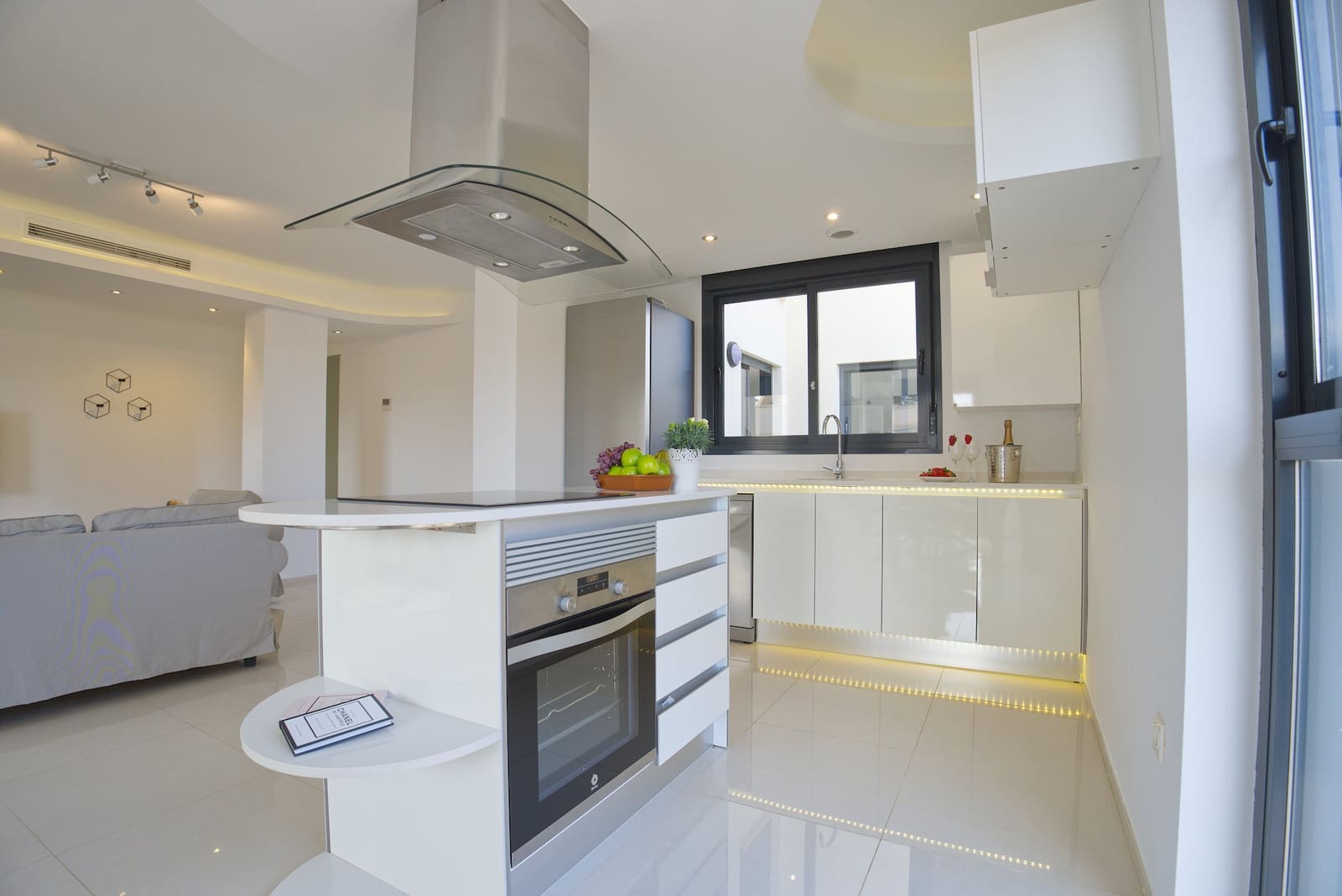 3 bedroom Townhouse for sale in Orihuela Costa with pool garage - € 590,000 (Ref: 10088165)