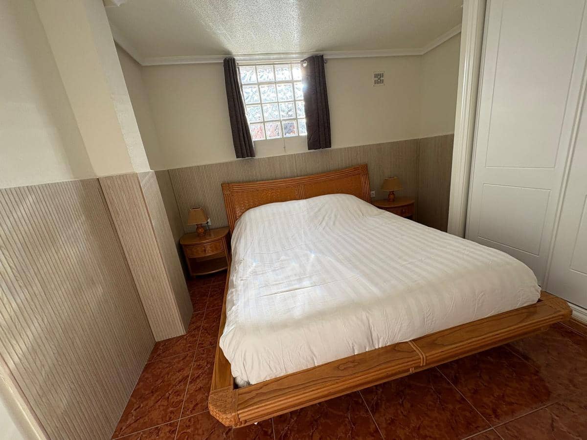 4 makuuhuone Huvila myytävänä paikassa Torrevieja mukana uima-altaan - 594 900 € (Ref: 10088211)